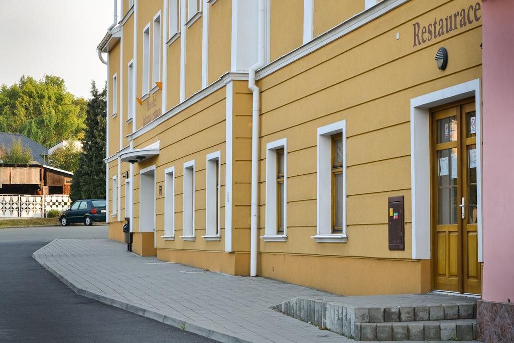 Městské Kulturní Centrum Fulnek Nový Jičín Exterior foto